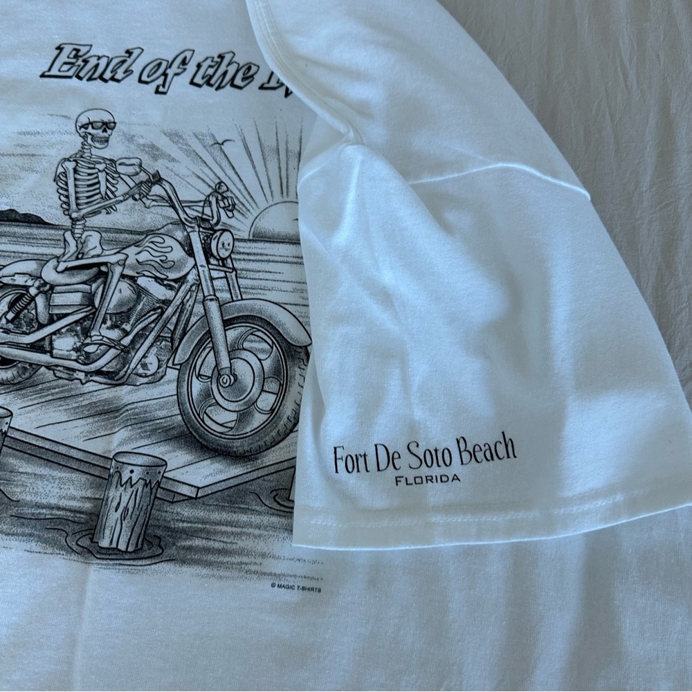 Color changing motorcycle tee - Picture 3 of 4